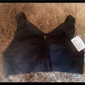 New- Lululemon Enlight Bra - Zip Front- 36C